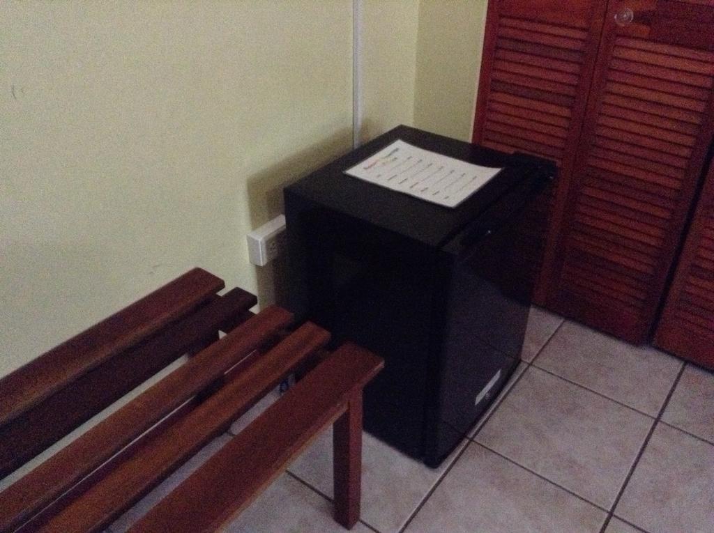 Belcove Hotel & Guesthouse Belize City Exteriör bild