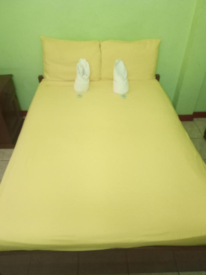 Belcove Hotel & Guesthouse Belize City Exteriör bild