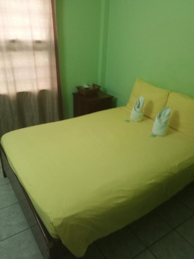 Belcove Hotel & Guesthouse Belize City Exteriör bild